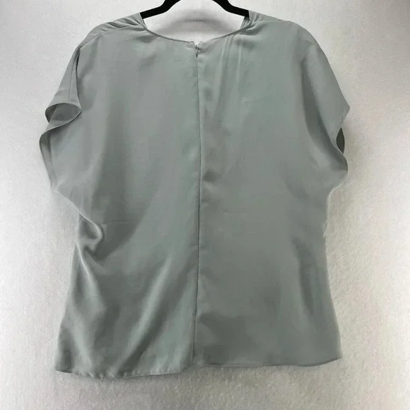 EXPRESS Blouse Size XL Crepe Surplice Twist Front Dolman Sleeve Back Zip Gray - Picture 4 of 13